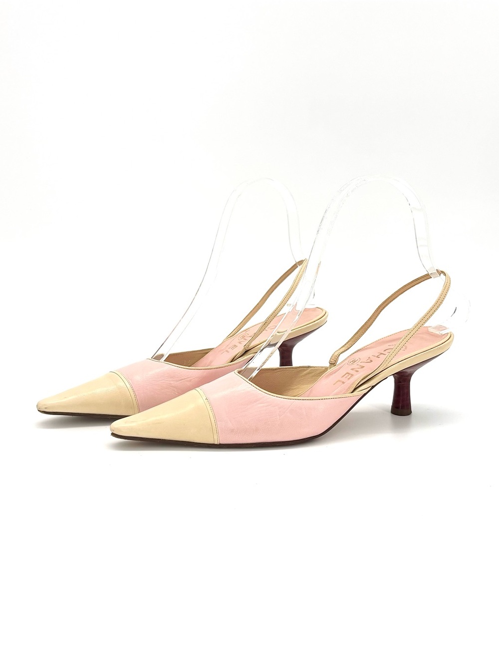 Vintage Chanel Pastel Pink Cap Toe Slingback Kitten Heel Pointed Toe Pumps 36